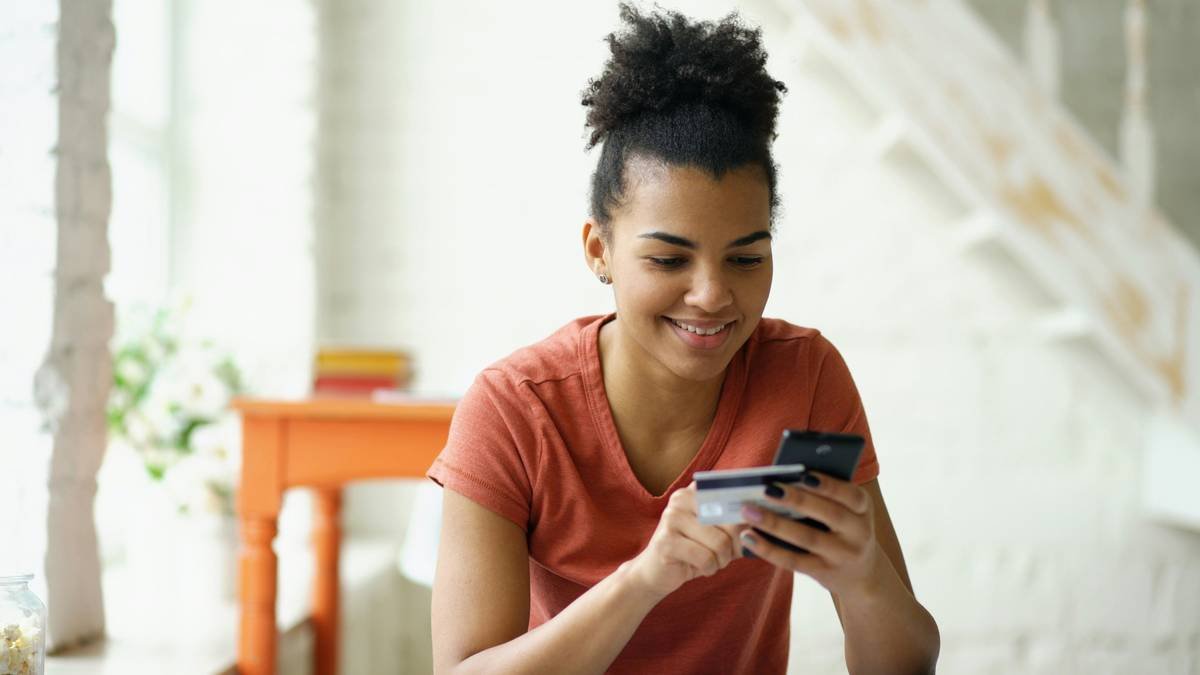 Comparison of messy handwritten budget vs digital app dashboard